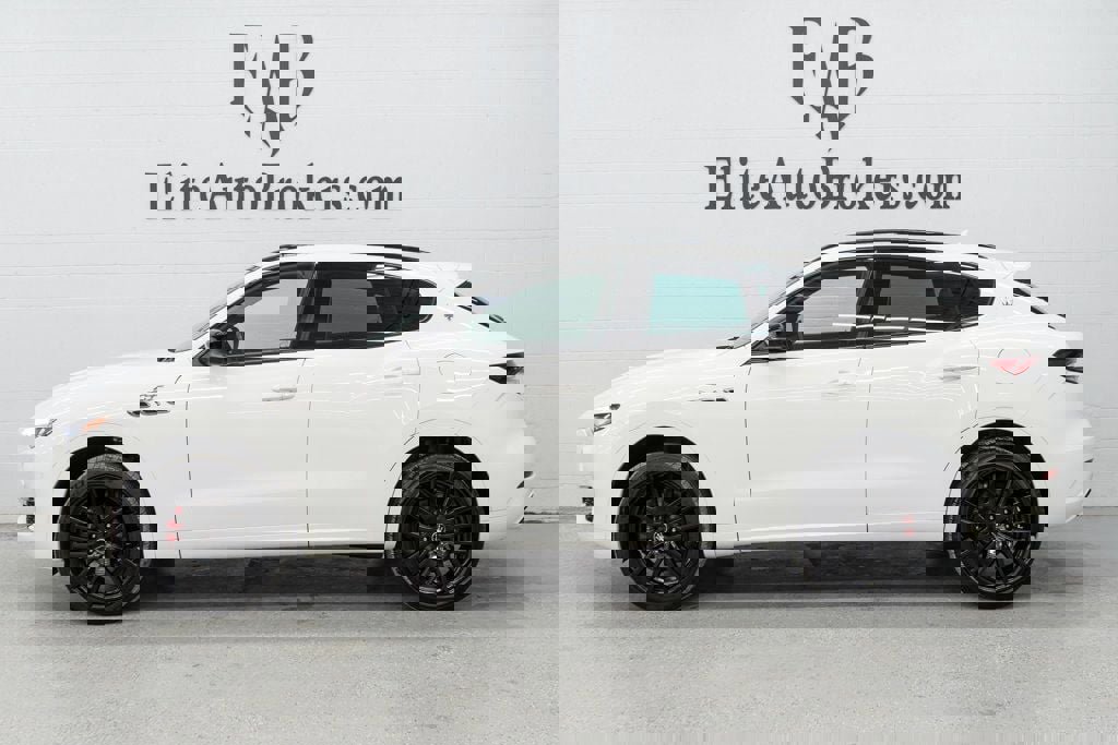 Used 2022 Maserati Levante GT image 2