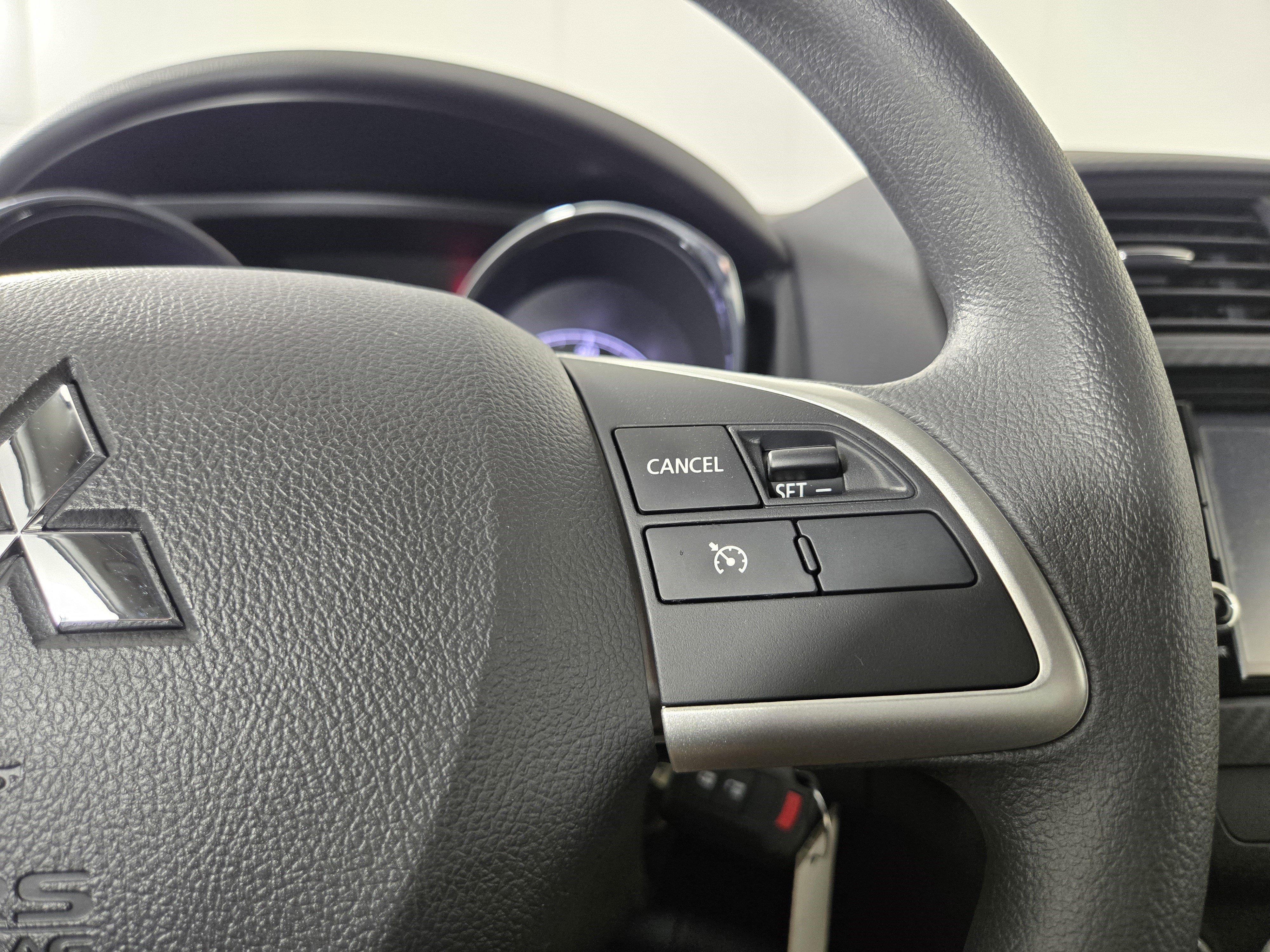 New 2025 Mitsubishi Outlander Sport ES image 15