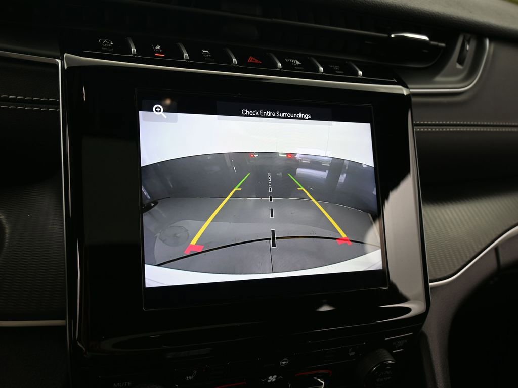 Used 2024 Jeep Grand Cherokee Altitude image 20