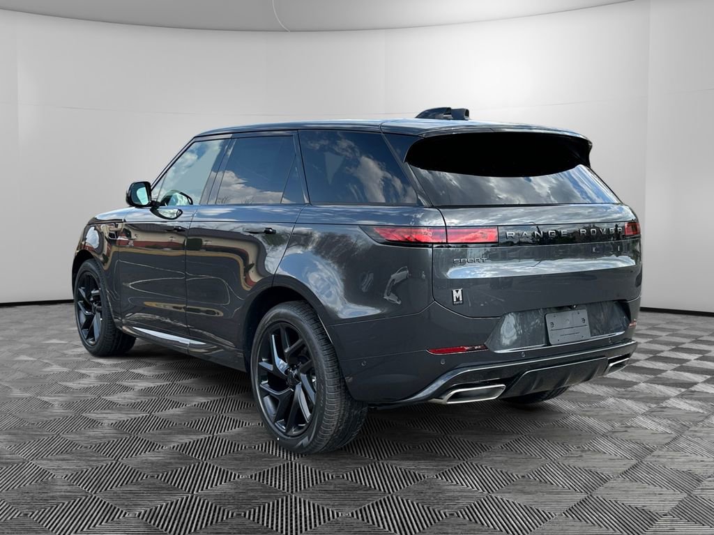 New 2026 Land Rover Range Rover Sport Dynamic SE AWD/4WD image 3