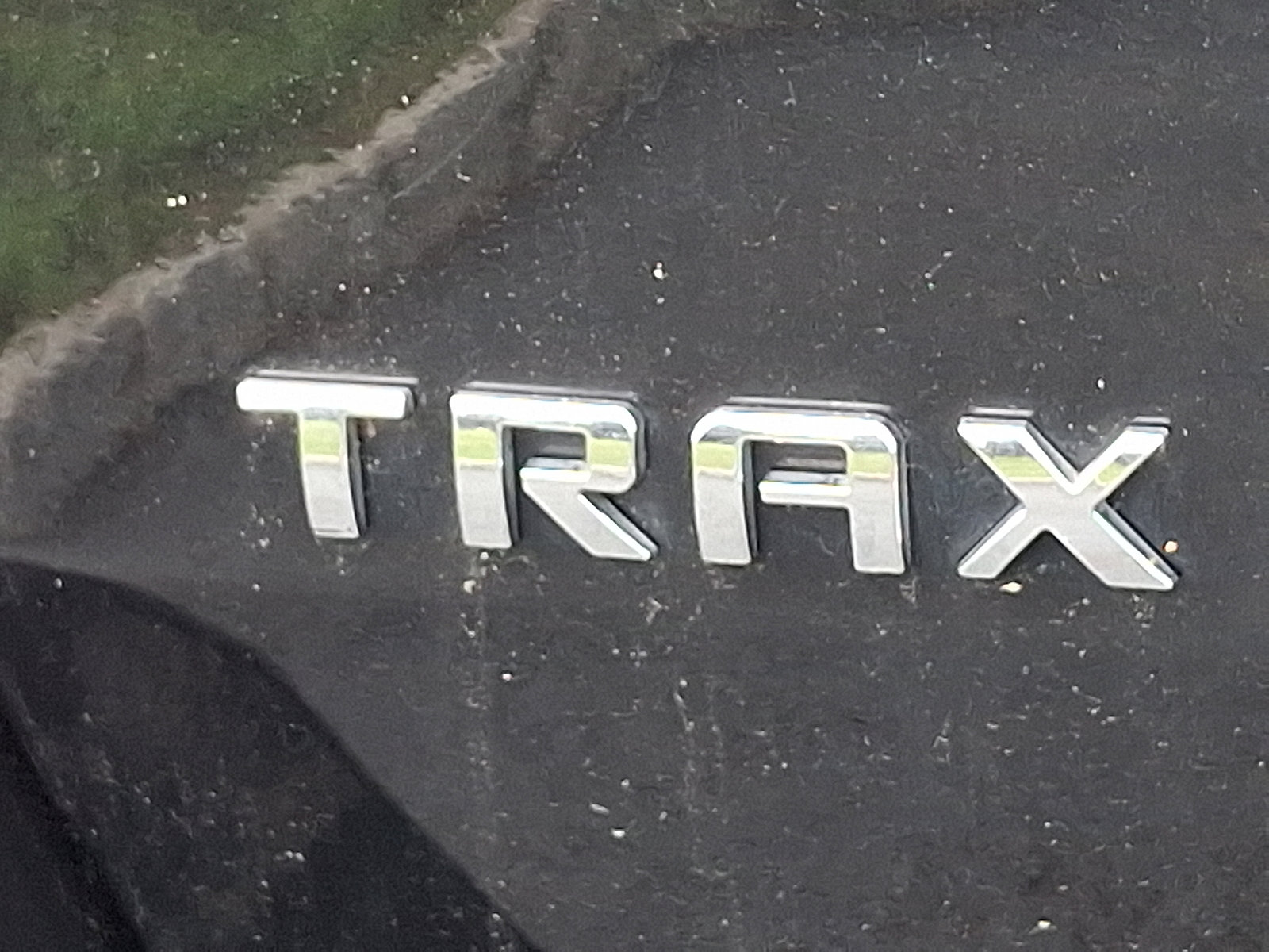 Used 2020 Chevrolet Trax LS image 29