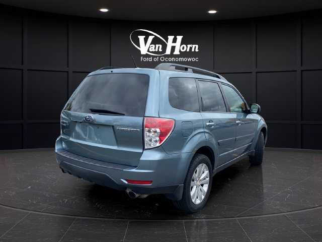Used 2011 Subaru Forester 2.5X Limited w/ Popular Equipment Group 4B AWD/4WD image 7