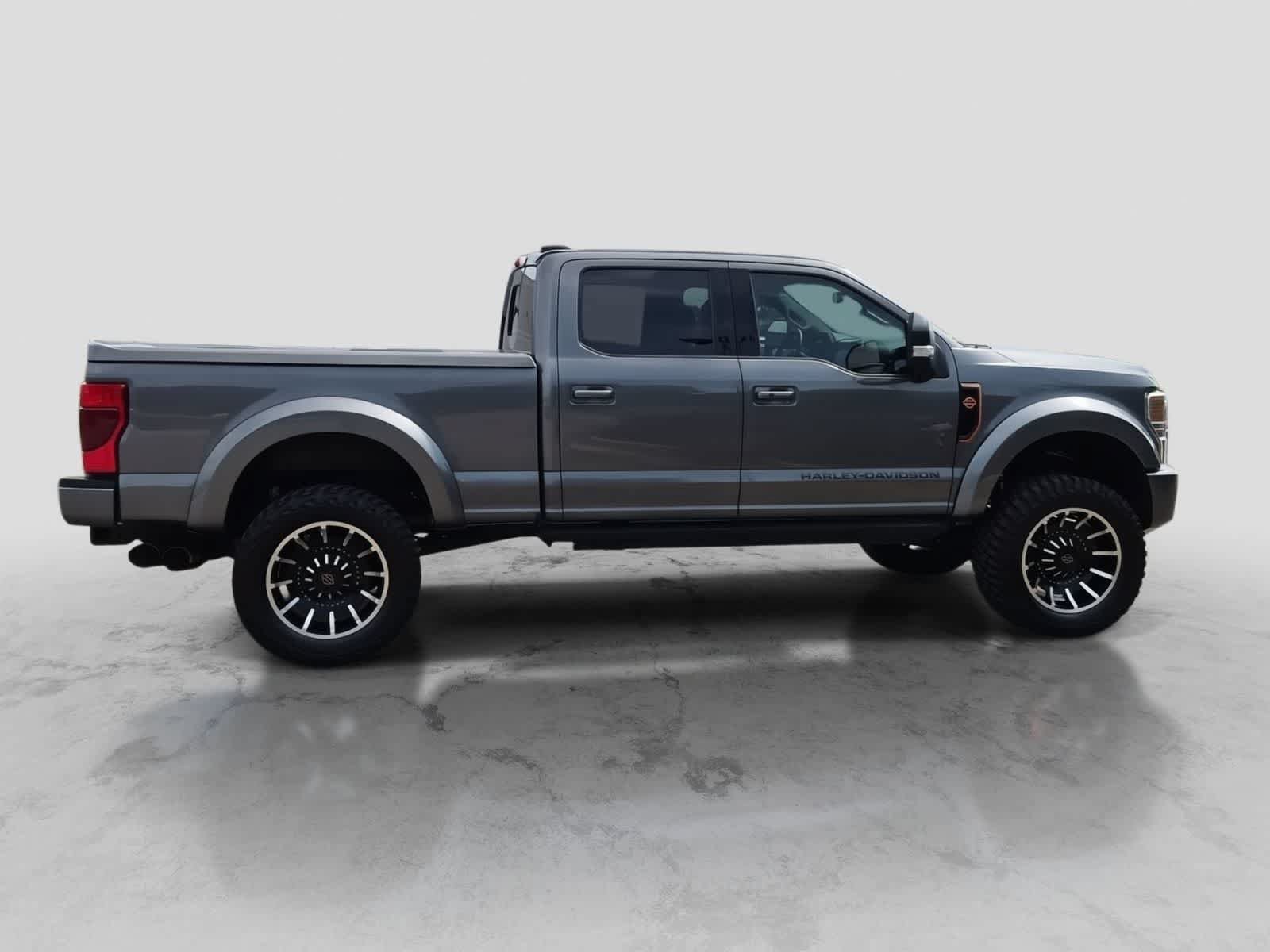 Used 2021 Ford F250 Lariat w/ Lariat Ultimate Package AWD/4WD image 9