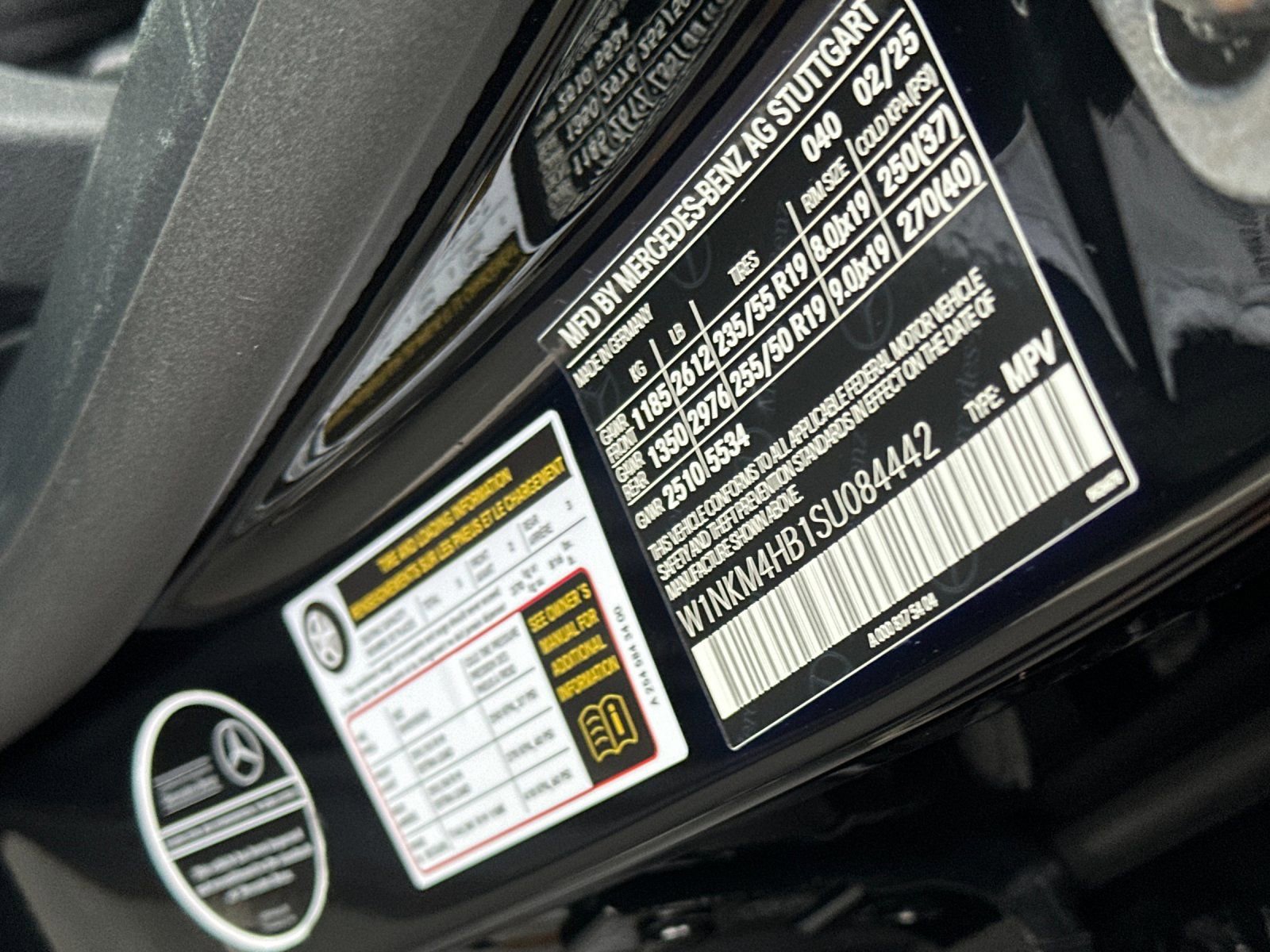 Certified 2025 Mercedes-Benz GLC 300 4MATIC image 28