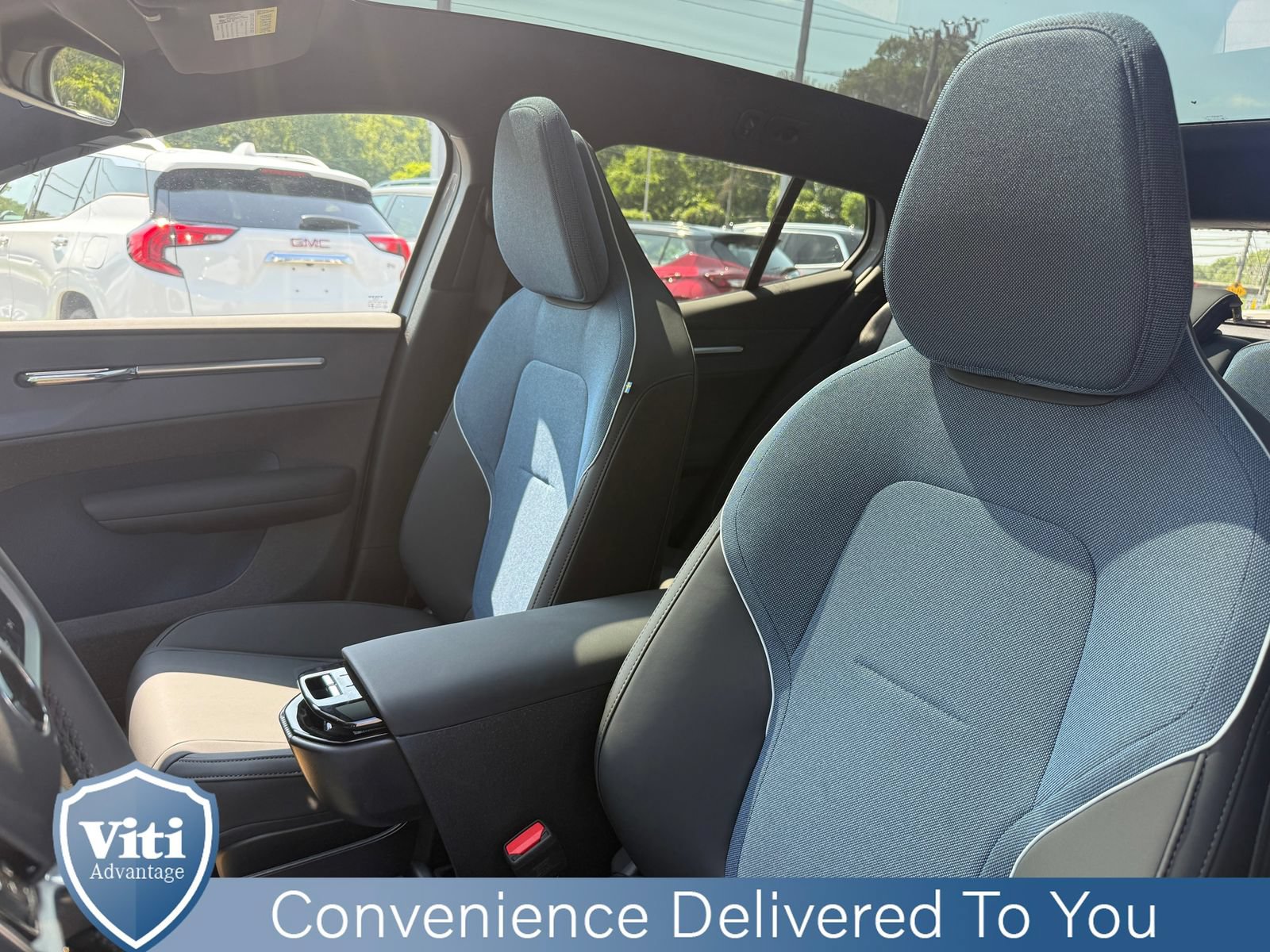 New 2026 Volvo EX30 Ultra w/ Protection Package Premier AWD/4WD image 13