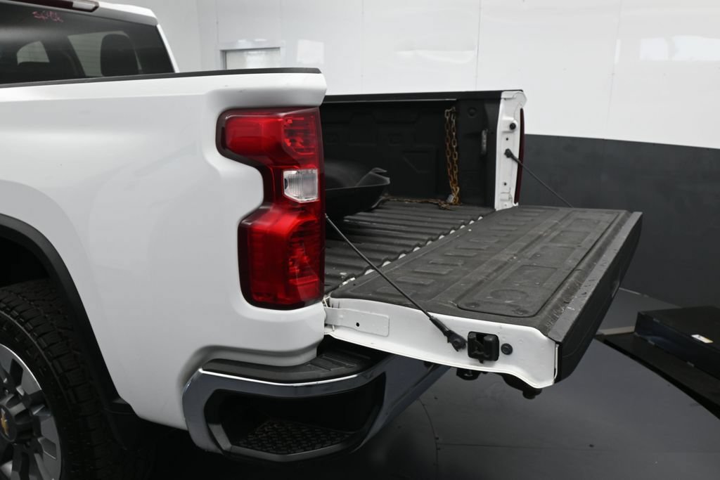 Used 2022 Chevrolet Silverado 2500 LT w/ Convenience Package AWD/4WD image 43