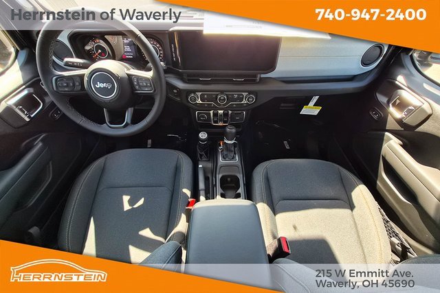 New 2025 Jeep Gladiator Sport image 11