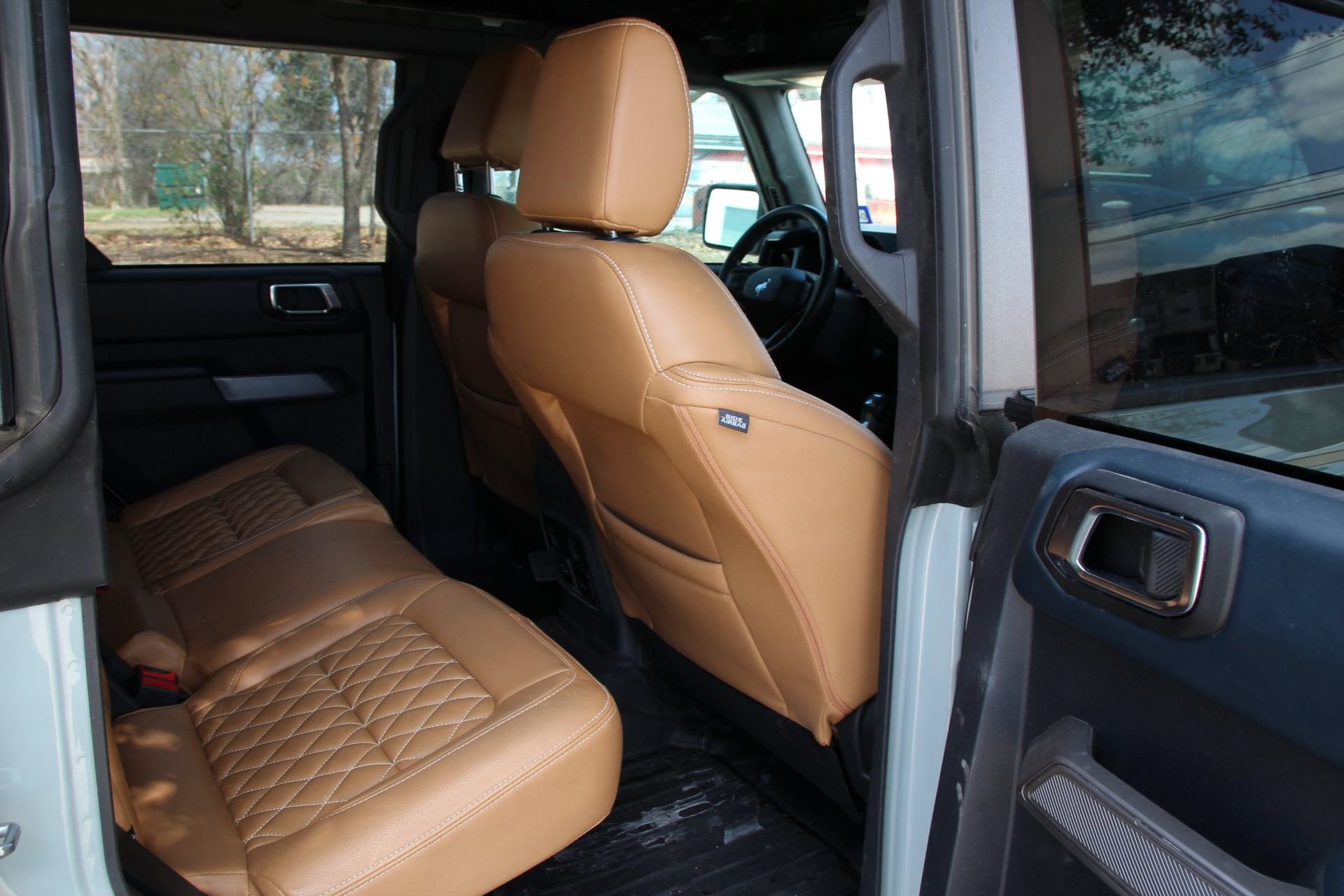 Used 2023 Ford Bronco Outer Banks AWD/4WD image 30