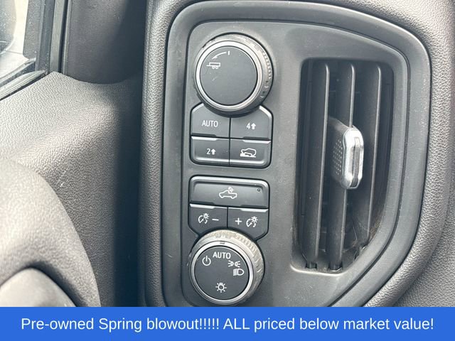 Used 2021 Chevrolet Silverado 1500 Custom w/ LPO, Dark Essentials Package AWD/4WD image 33