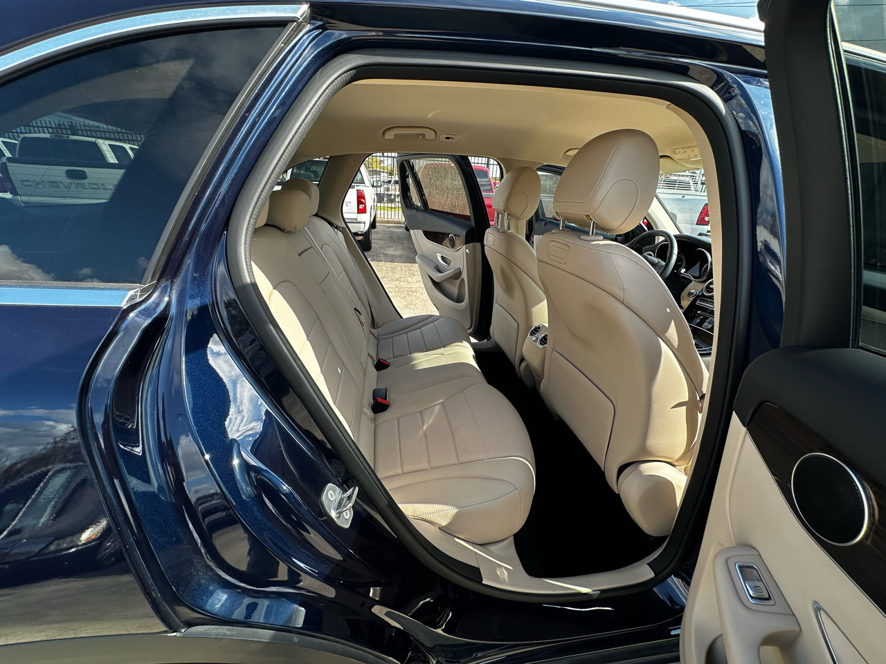 Used 2019 Mercedes-Benz GLC 300 image 50