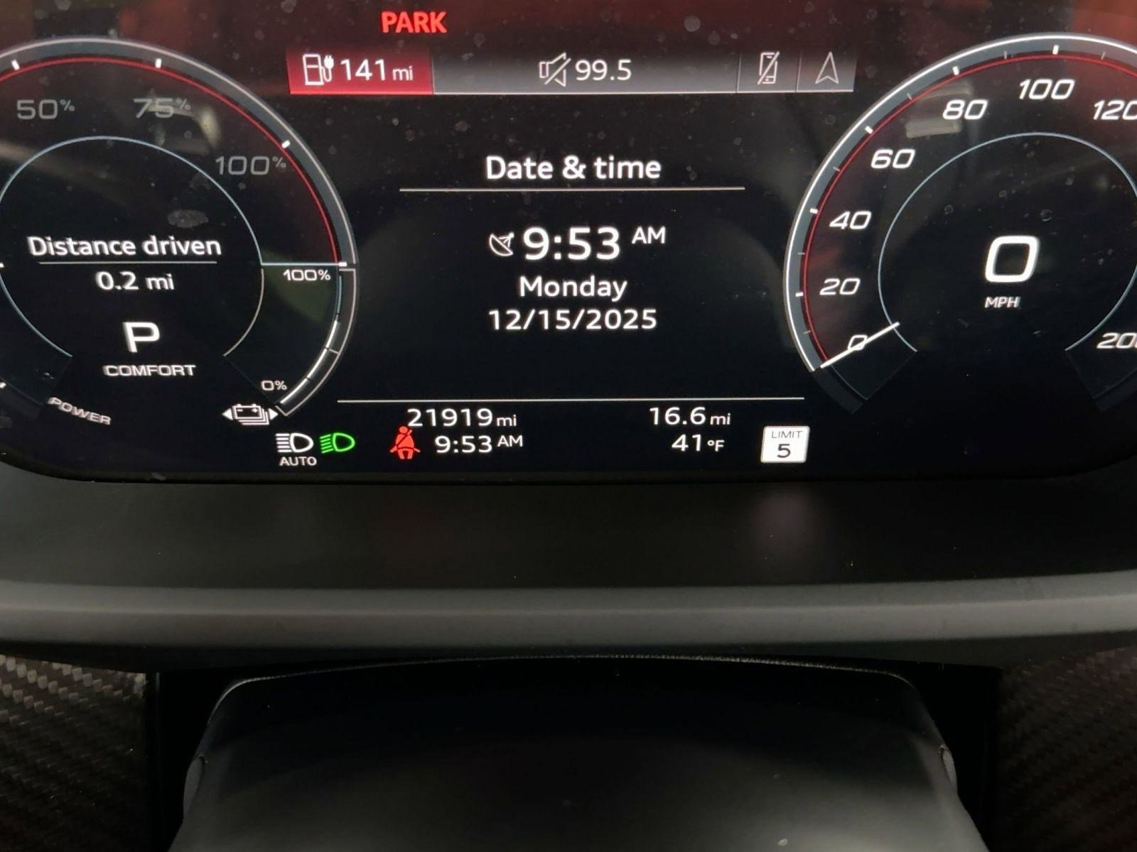 Certified 2023 Audi RS e-tron GT w/ Carbon Performance Package image 18