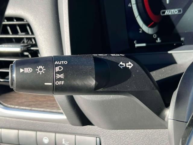 New 2026 Nissan Rogue Platinum image 24