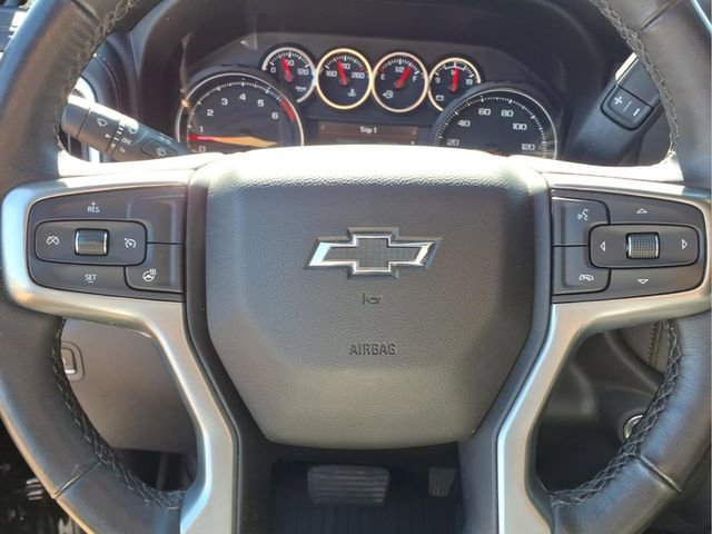 Used 2022 Chevrolet Silverado 1500 LT Trail Boss w/ Bed Protection Package AWD/4WD image 12