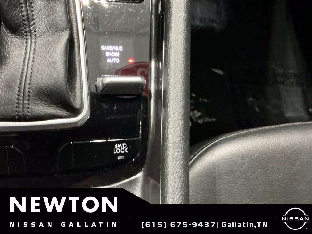 Used 2023 Jeep Compass Latitude w/ Convenience Group AWD/4WD image 9