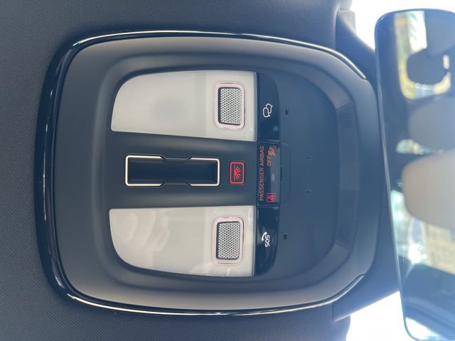 New 2026 Volvo XC90 B6 Plus w/ Protection Package Premier AWD/4WD image 19