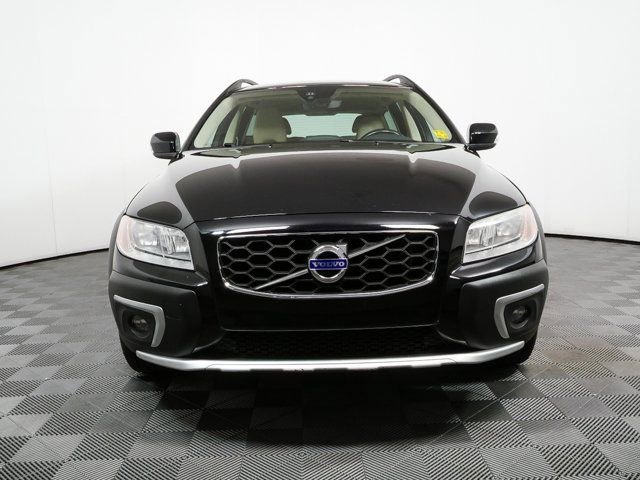 Used 2016 Volvo XC70 T5 Premier w/ Proximity Package image 32