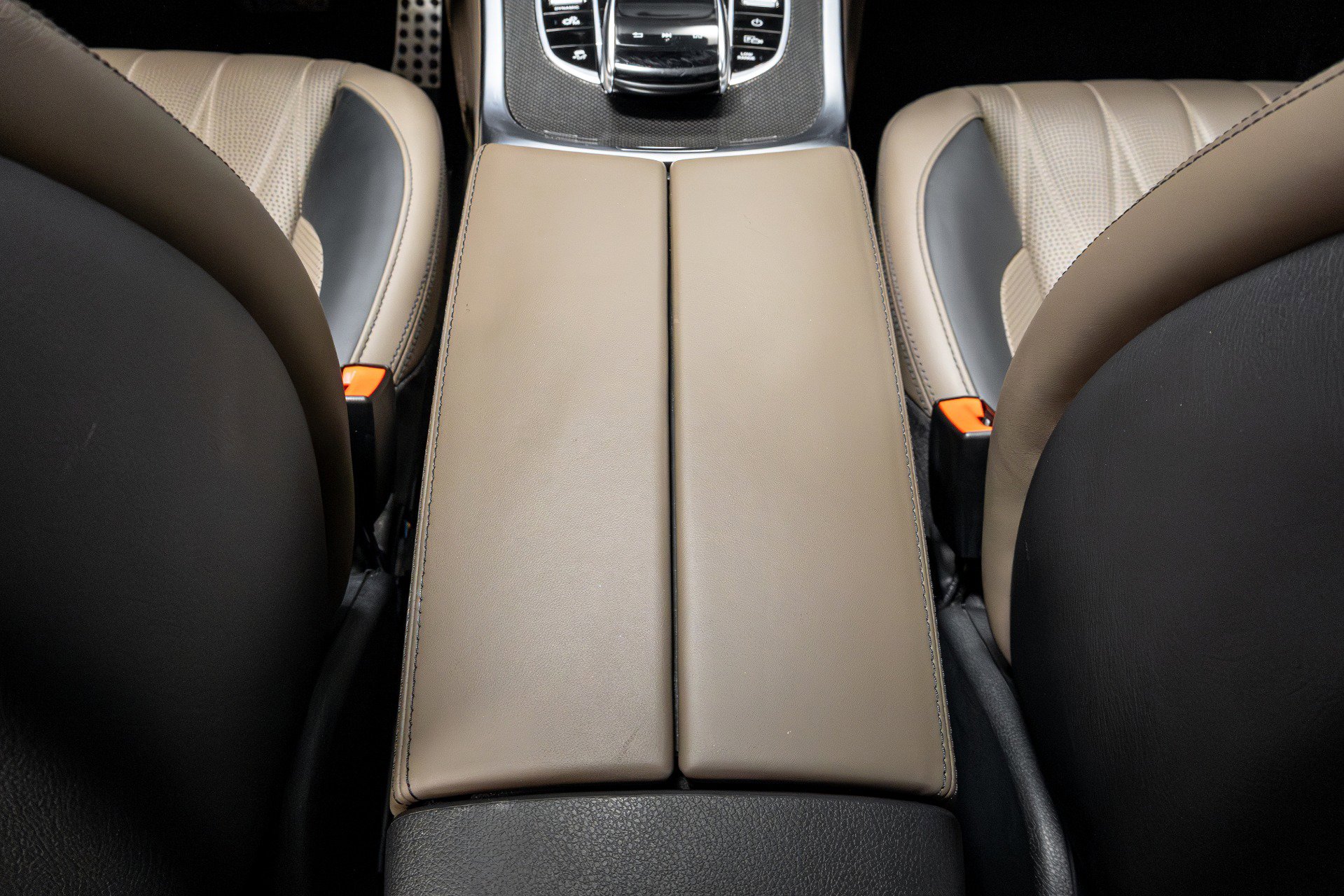 Used 2020 Mercedes-Benz G 550 image 28