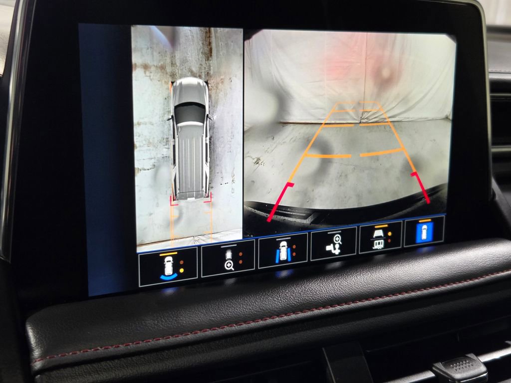 Used 2023 Chevrolet Tahoe RST image 2