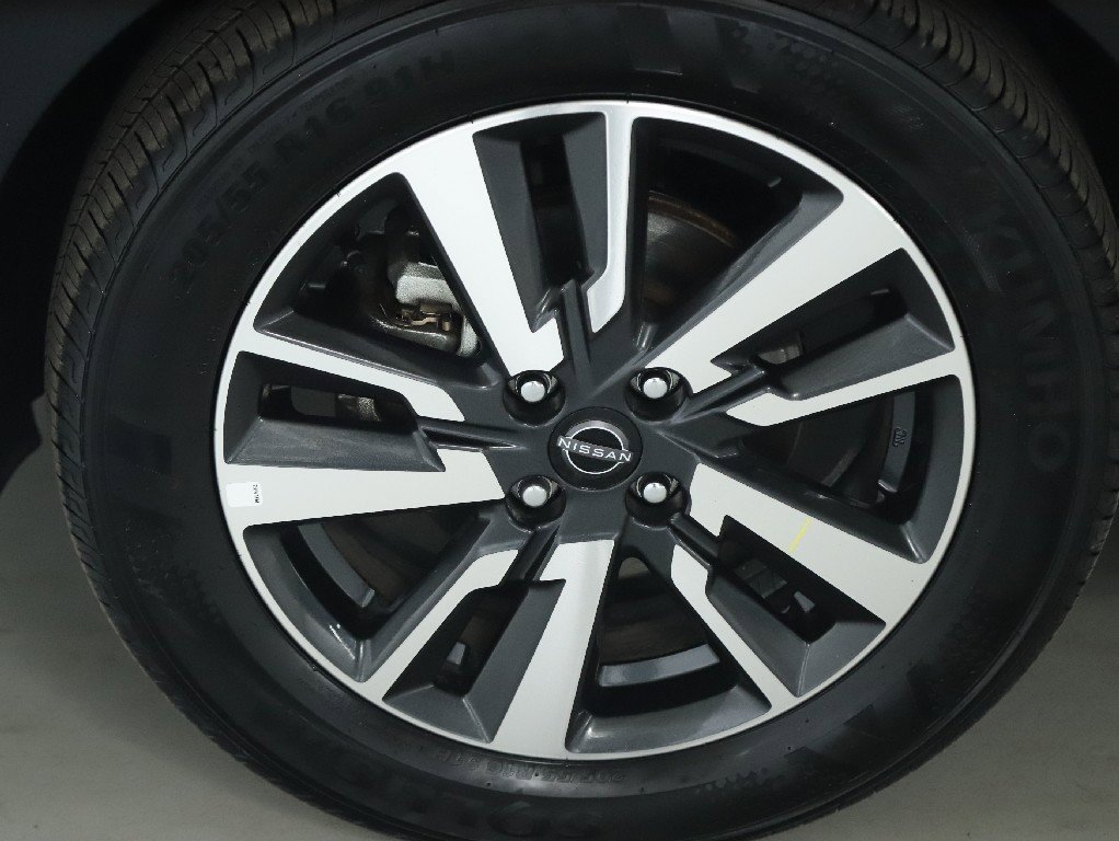 Certified 2025 Nissan Versa SV image 35