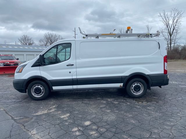 Used 2018 Ford Transit 150 130 Low Roof RWD image 3