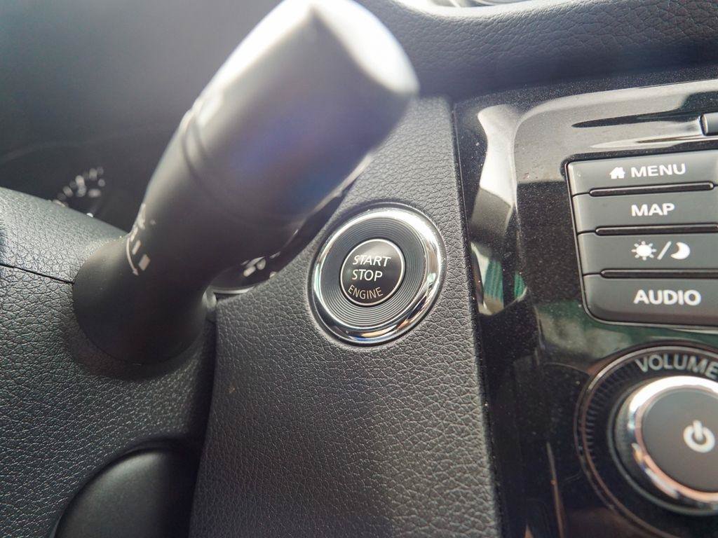 Used 2020 Nissan Rogue SL w/ Premium Package FWD image 25
