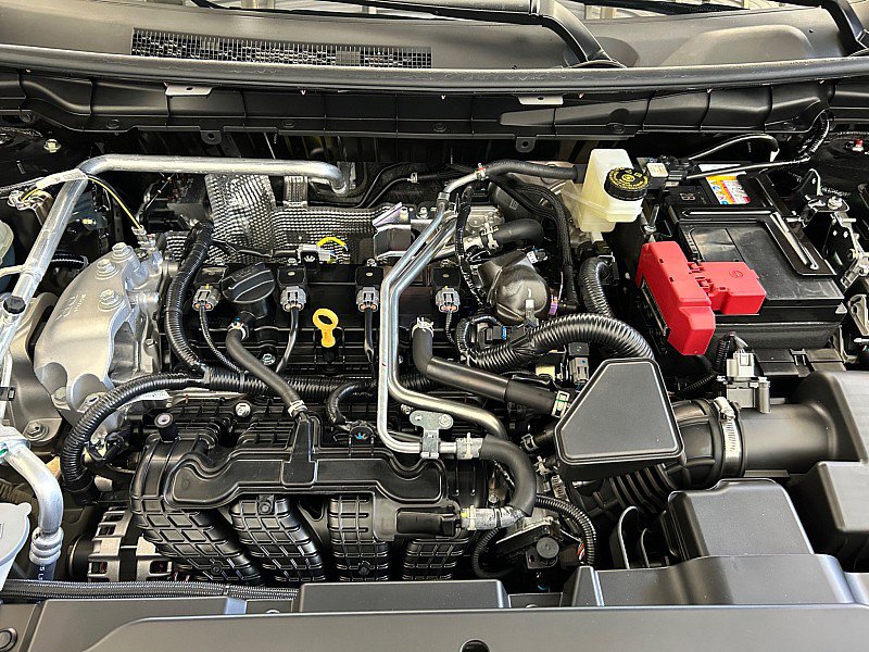New 2025 Mitsubishi Outlander ES