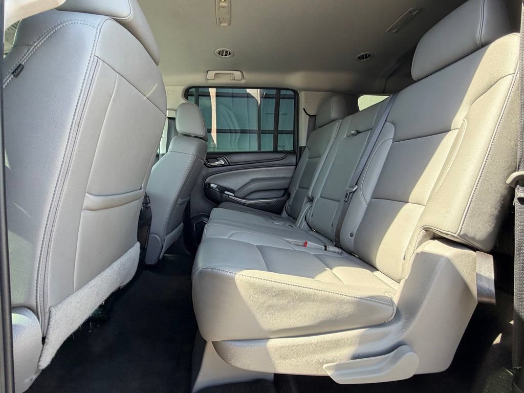 Used 2018 Chevrolet Suburban LT AWD/4WD image 21