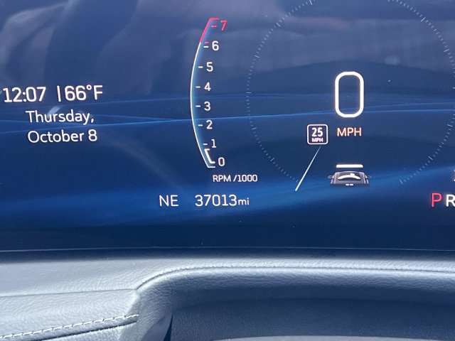 Certified 2025 Cadillac XT4 Premium Luxury AWD/4WD image 20