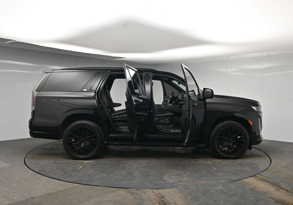 Used 2021 Cadillac Escalade Sport w/ LPO, Illumination Package image 50