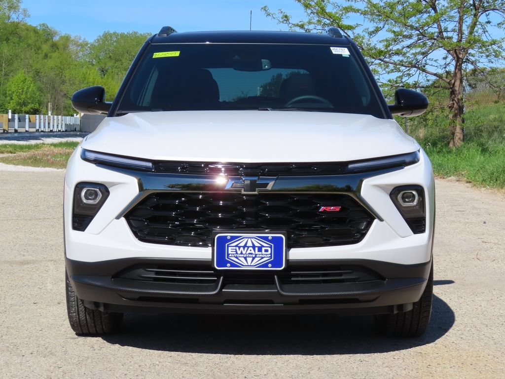 New 2026 Chevrolet TrailBlazer RS w/ Convenience Package AWD/4WD image 17