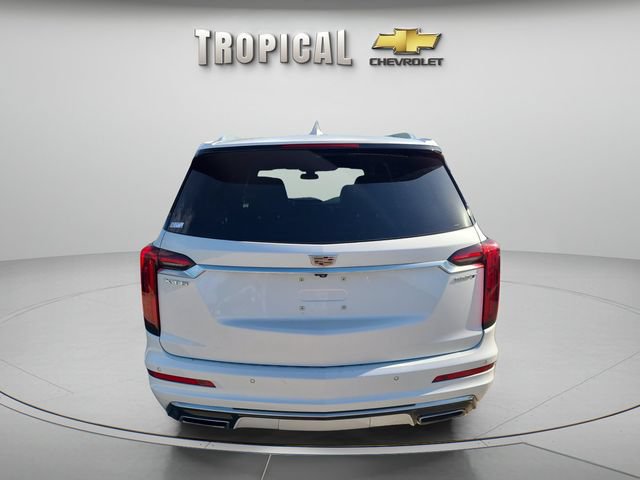 Used 2023 Cadillac XT6 Luxury FWD image 4