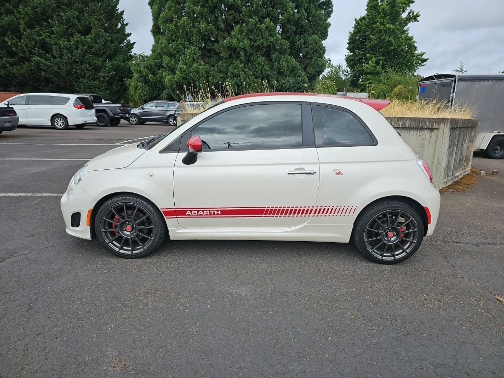 Used 2019 FIAT 500 Abarth w/ Popular Equipment Package FWD image 3