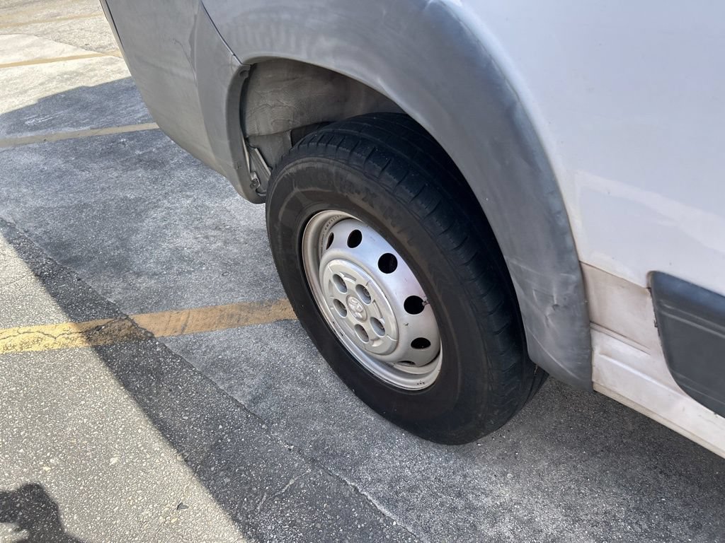 Used 2016 RAM ProMaster 3500 w/ Interior Convenience Group FWD image 8