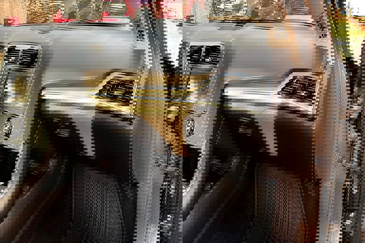 Used 2015 Ford Fusion Titanium image 18