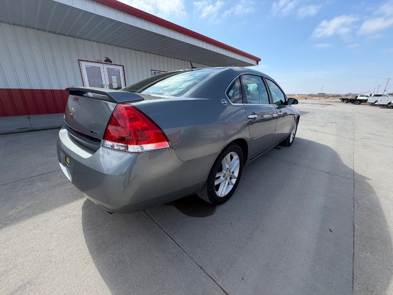 Used 2008 Chevrolet Impala LTZ image 8