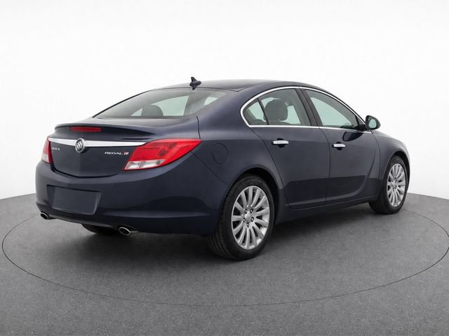 Used 2013 Buick Regal Premium FWD image 4