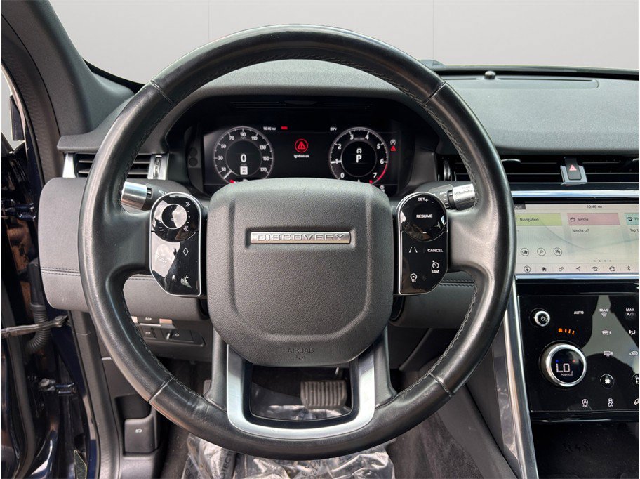 Used 2020 Land Rover Discovery Sport SE AWD/4WD image 25