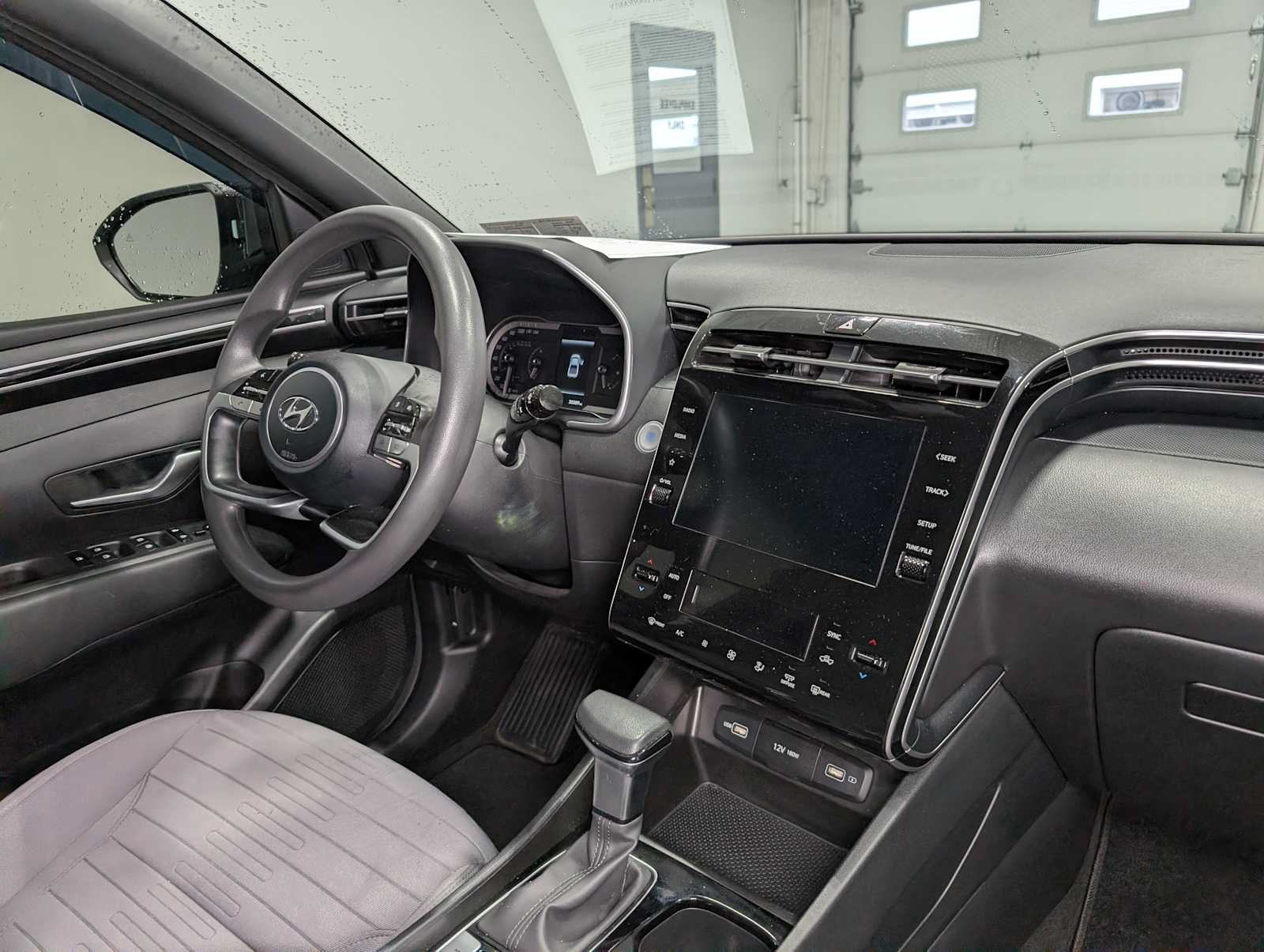 Used 2024 Hyundai Santa Cruz SEL AWD/4WD image 41