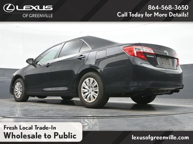 Used 2014 Toyota Camry FWD image 14