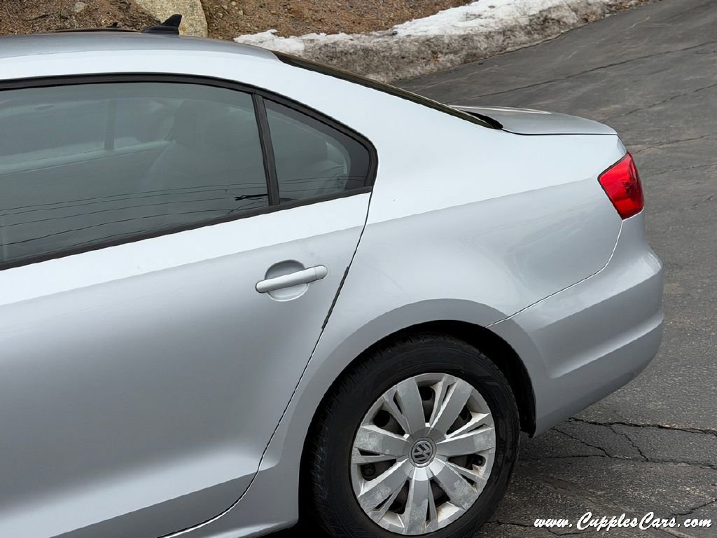 Used 2014 Volkswagen Jetta SE FWD image 33