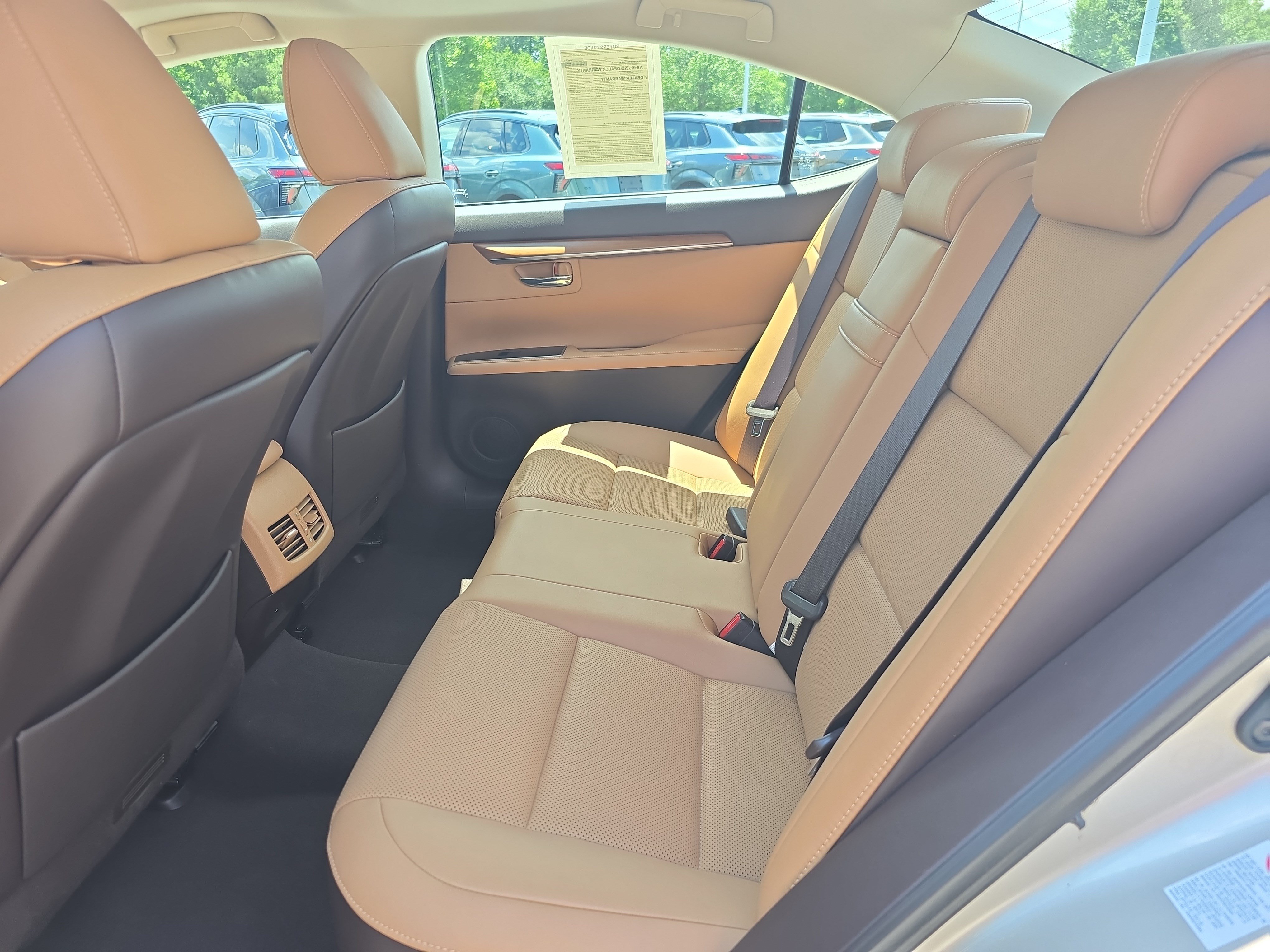 Used 2016 Lexus ES 350 FWD image 13