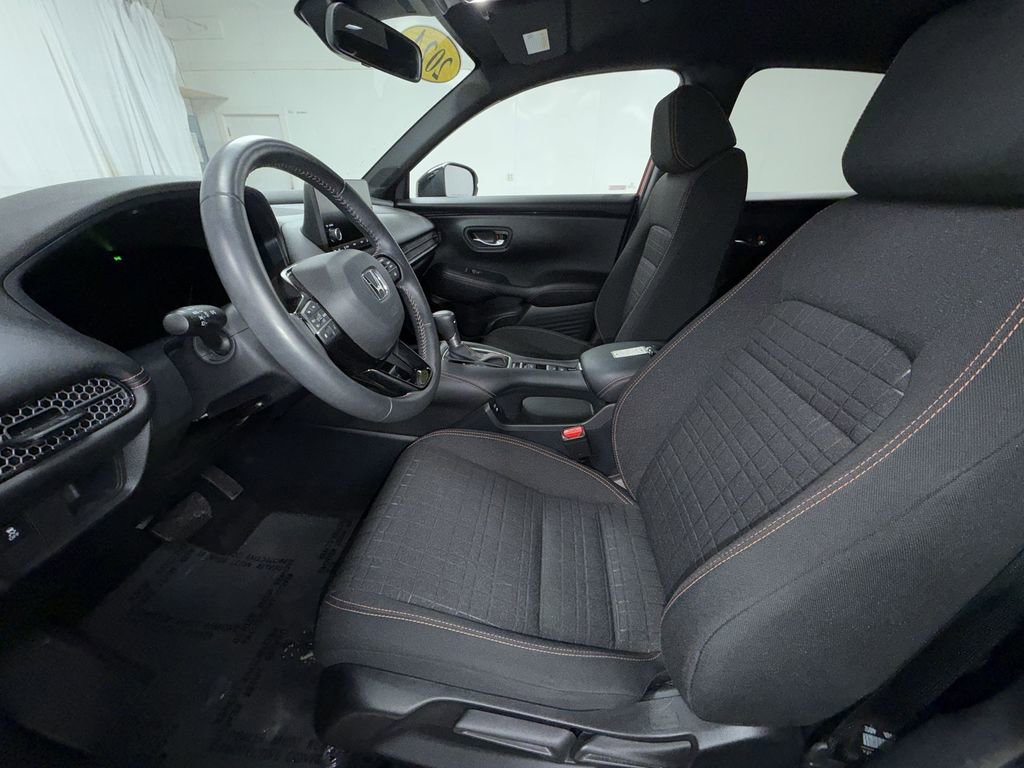 Used 2024 Honda HR-V Sport image 13