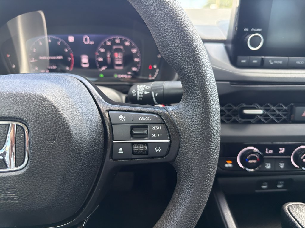 Used 2024 Honda Accord EX image 30