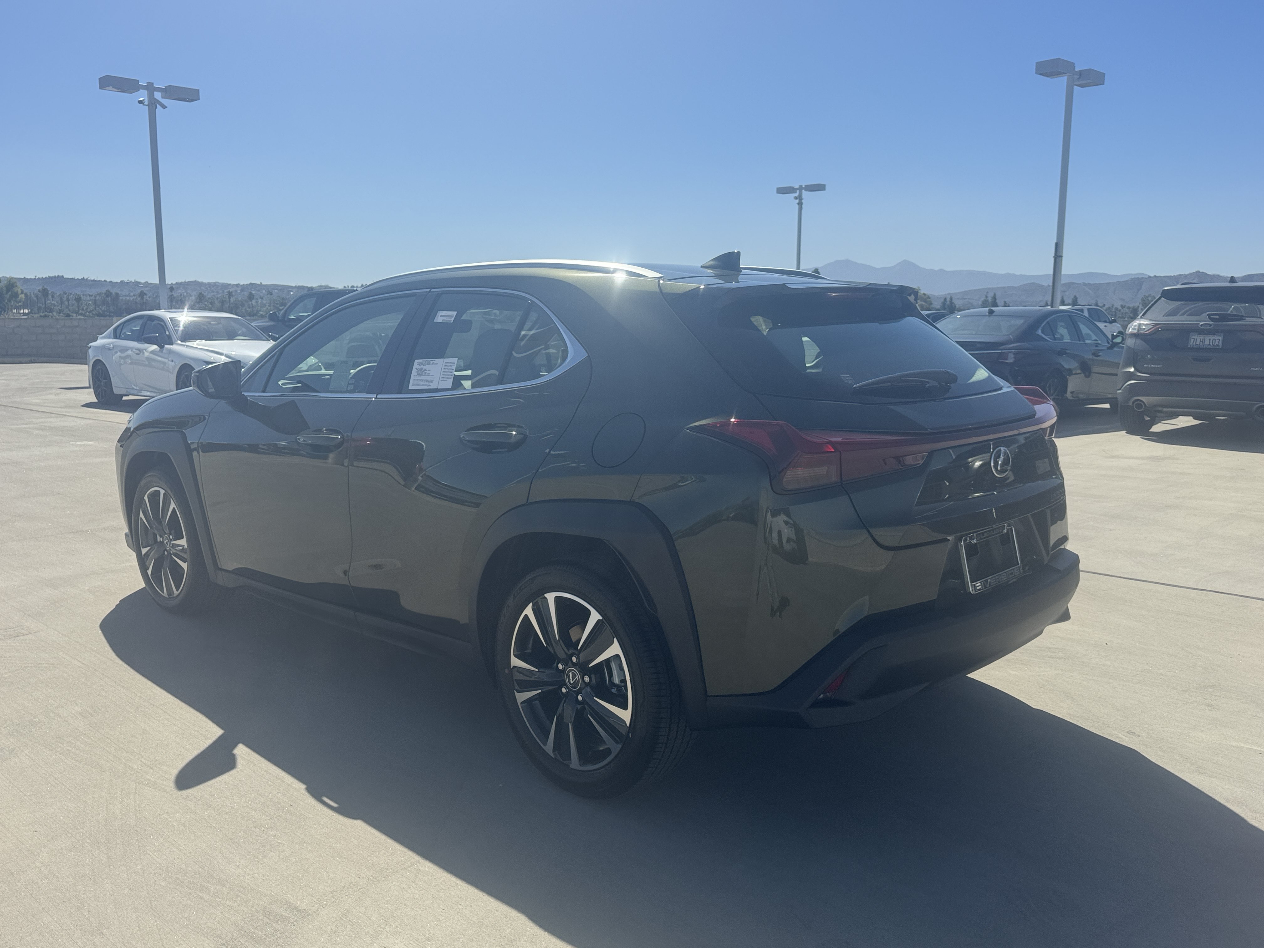 New 2026 Lexus UX 300h FWD image 7