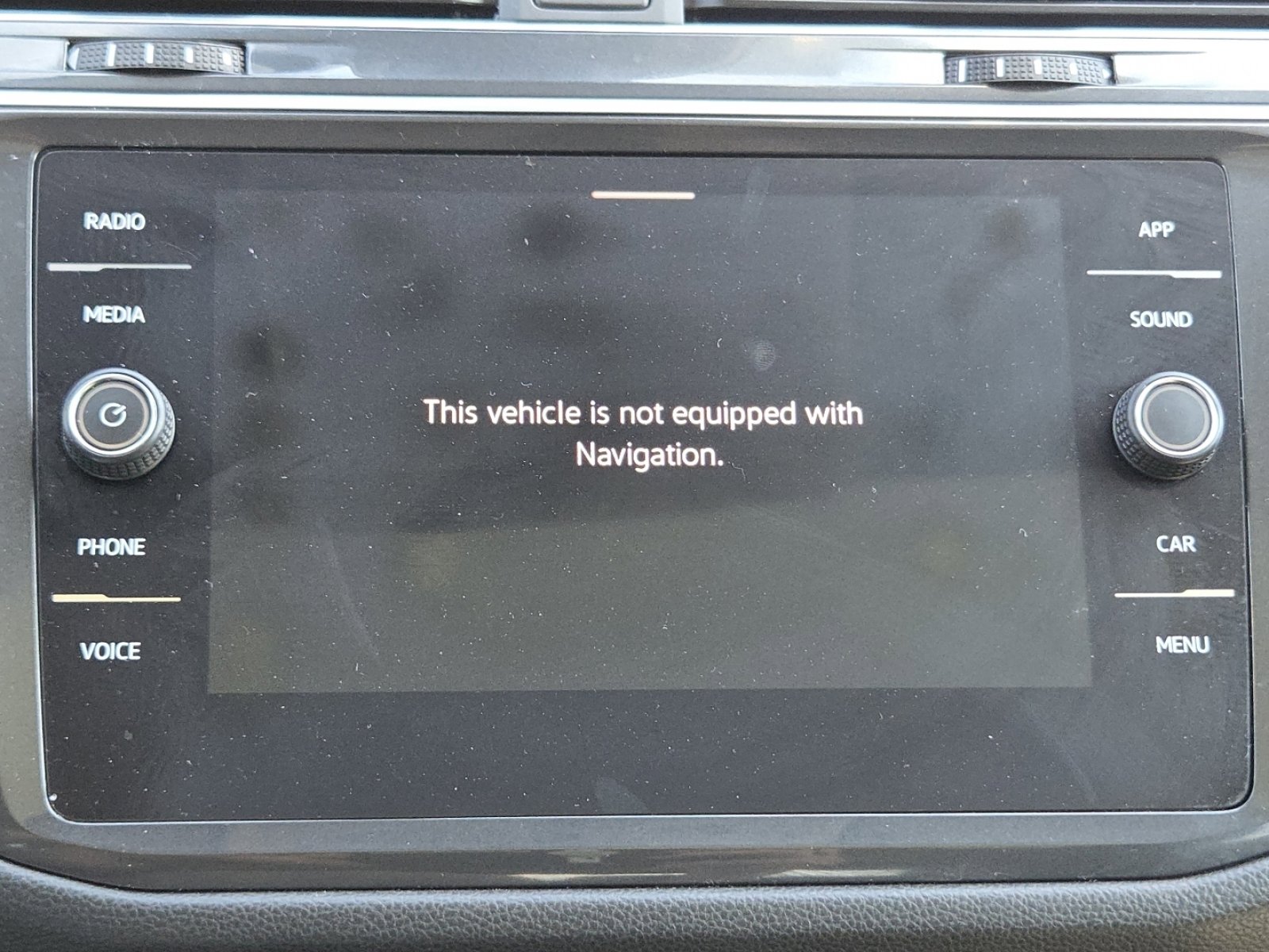 Used 2023 Volkswagen Tiguan SE AWD/4WD image 4