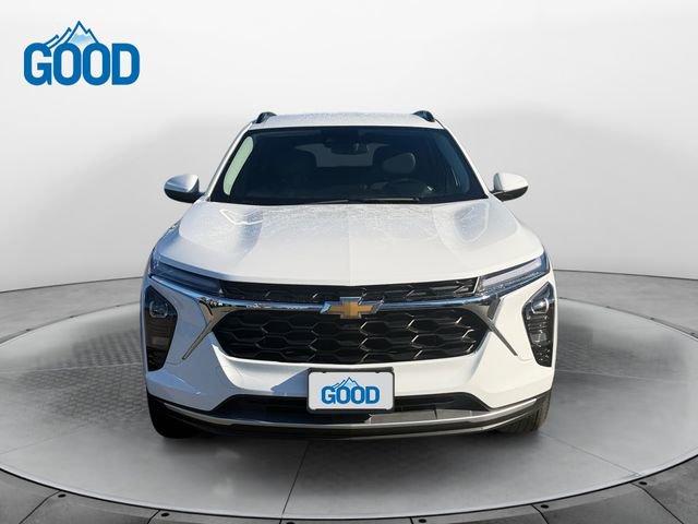 Used 2024 Chevrolet Trax LT w/ Driver Confidence Package image 8