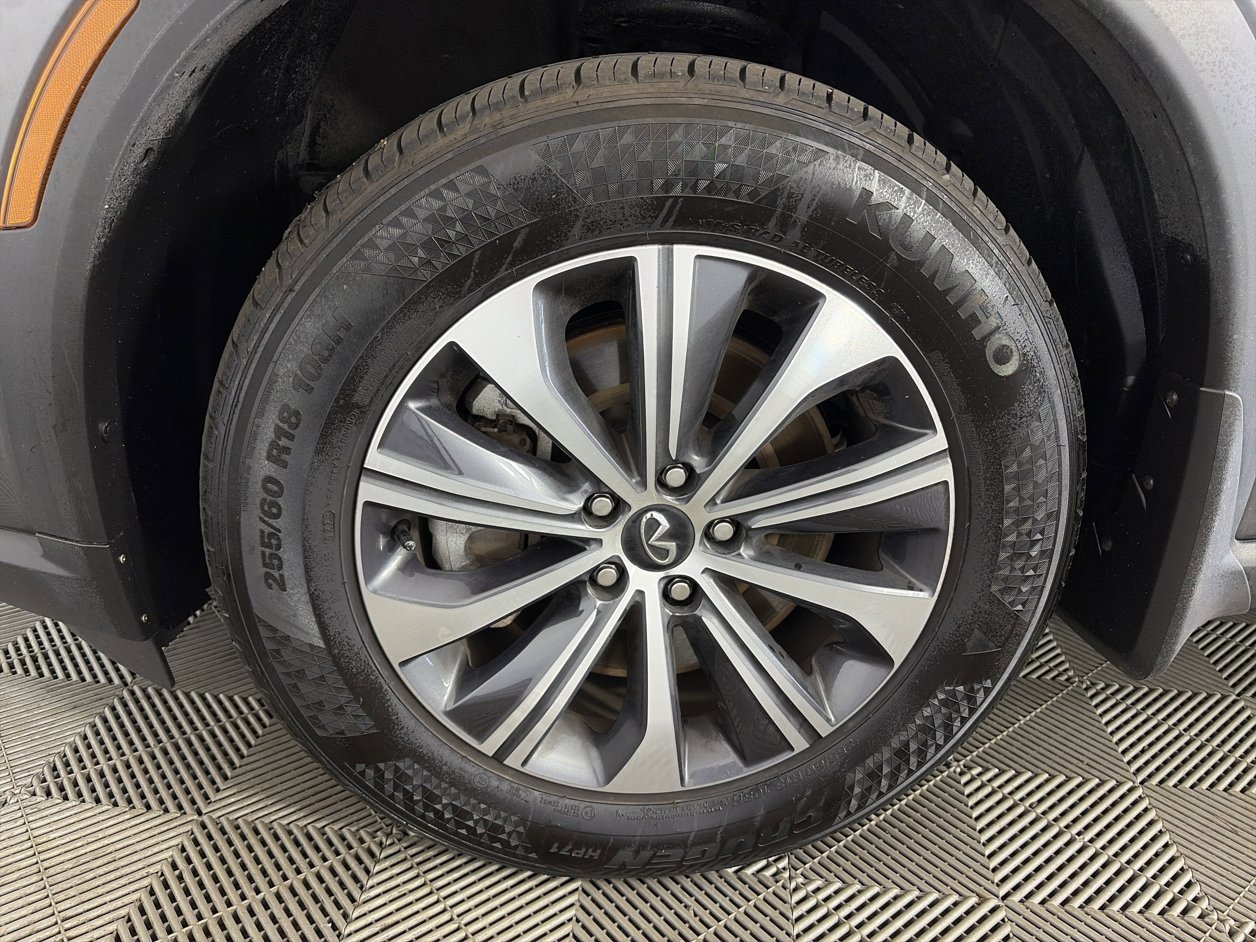 Used 2023 INFINITI QX60 Pure AWD/4WD image 14