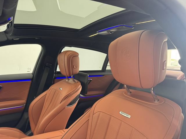 Used 2025 Mercedes-Benz S 63 AMG S image 5
