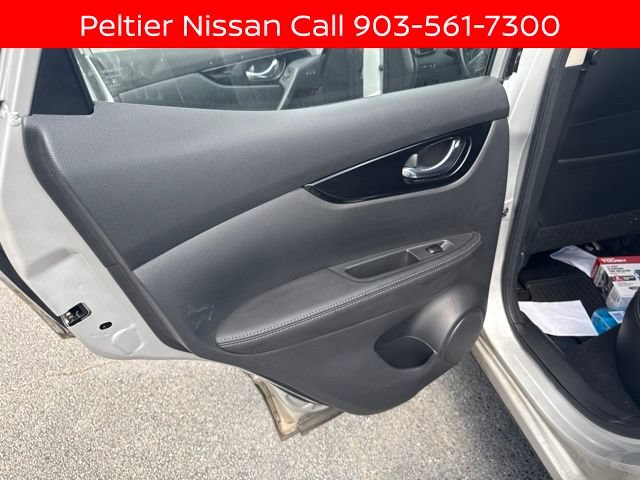 Certified 2022 Nissan Rogue Sport SV w/ Technology Package AWD/4WD image 20