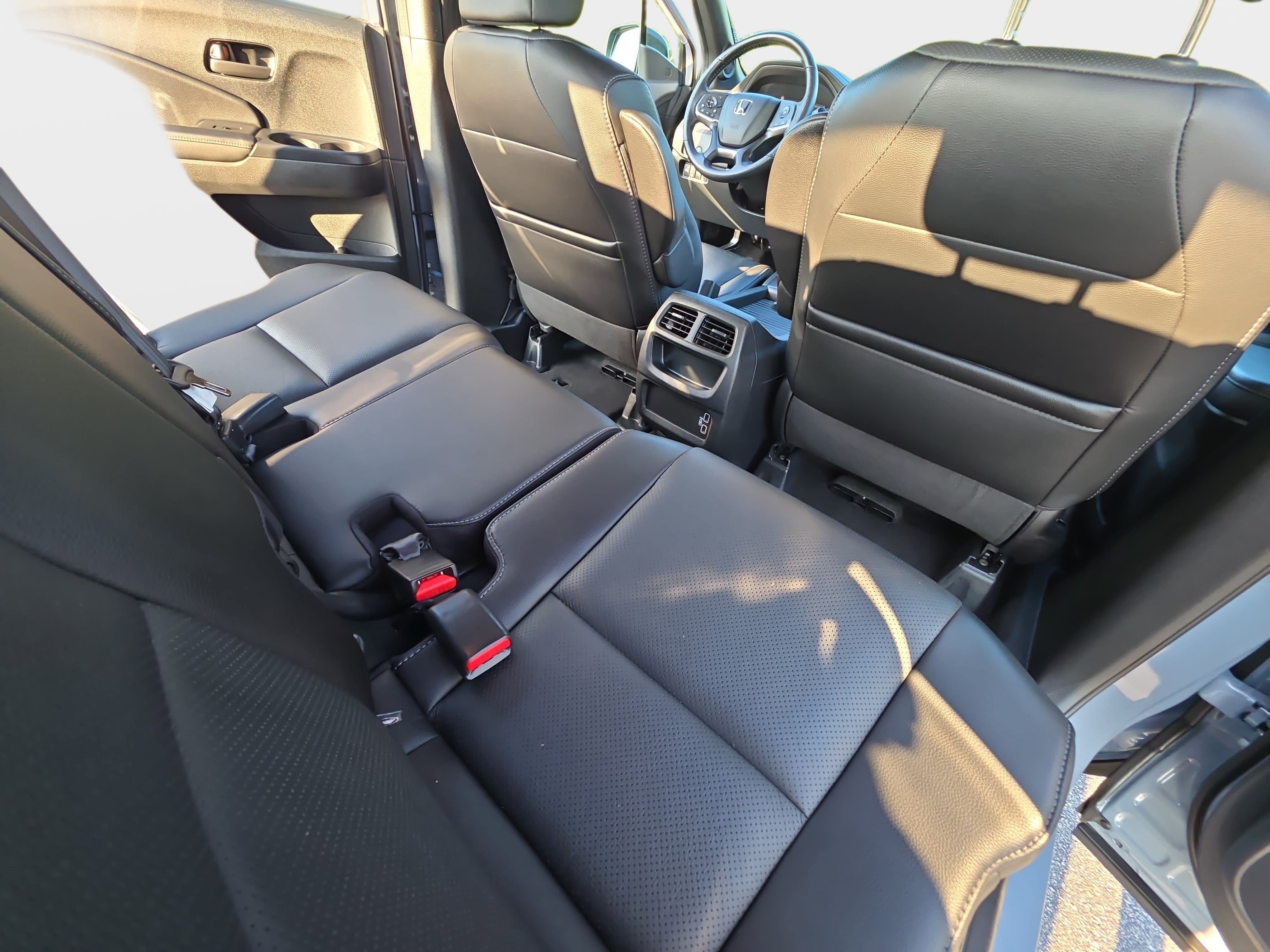 Used 2023 Honda Passport EX-L image 11